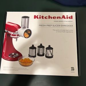Kitchen Aid stand mixer attachment.  Fresh Oreo slicer shredder.  New in box